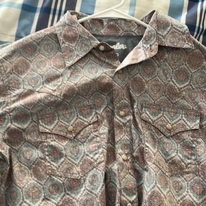 Wrangler retro long sleeve medium